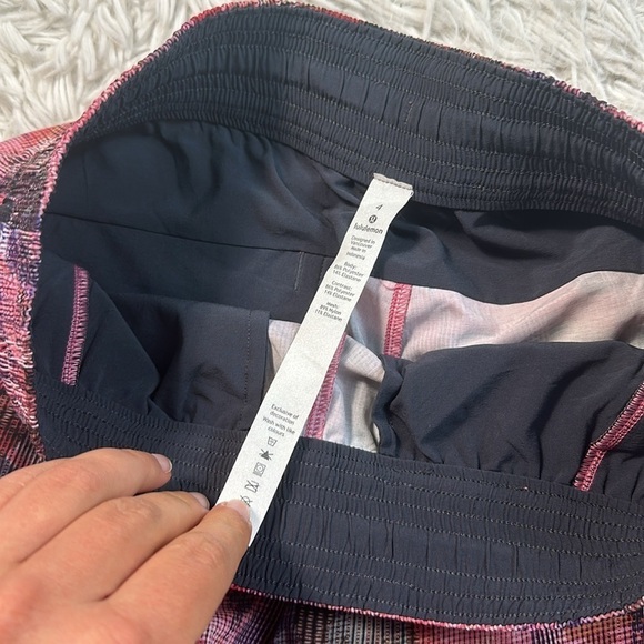 Lululemon Spring Break Away Short *4-way Stretch 3" Sun Dazed Multi Pink - Picture 3 of 6